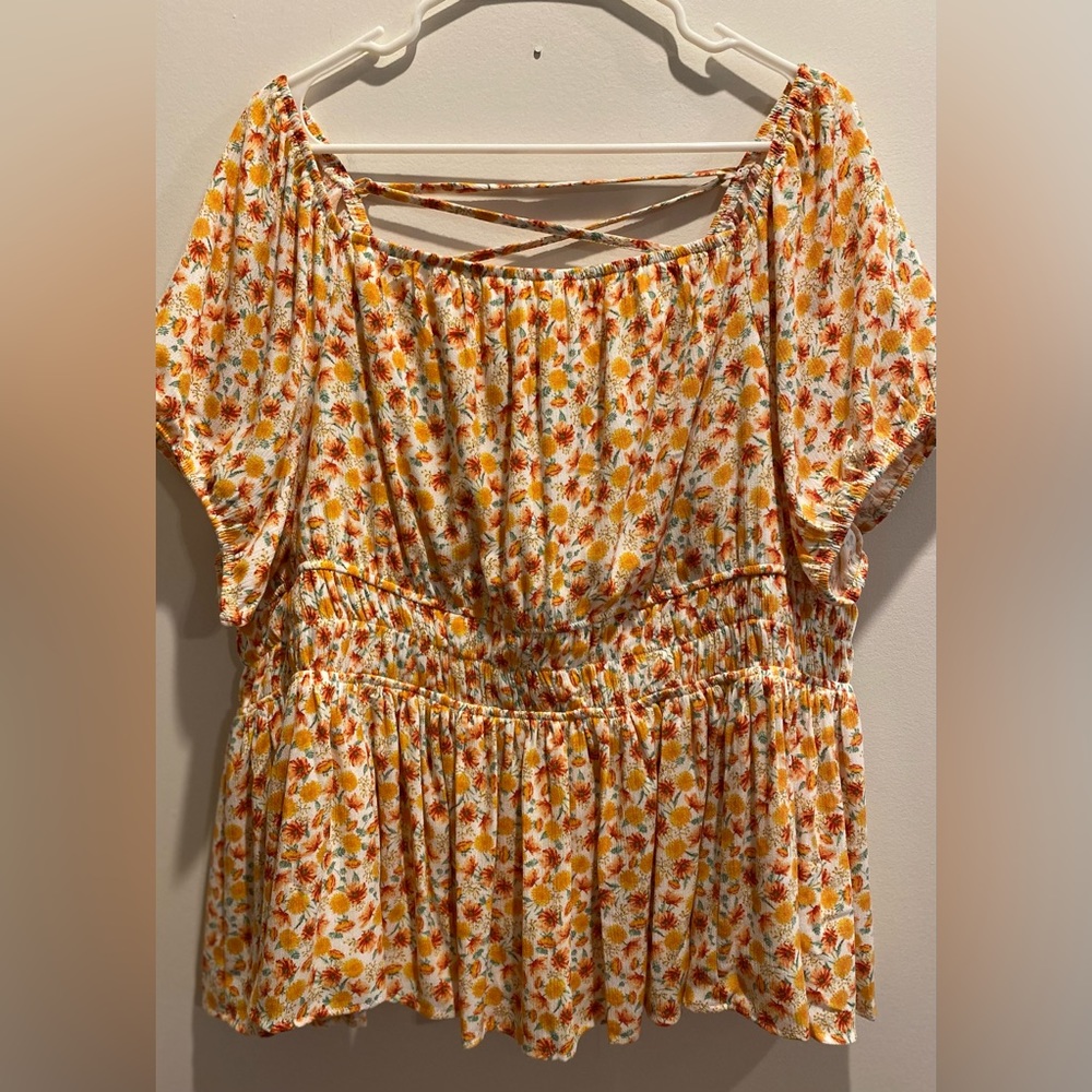 Torrid, Size 3, Sunset Floral, Peplum Cris Cross Back Top - NWT - Picture 5 of 9